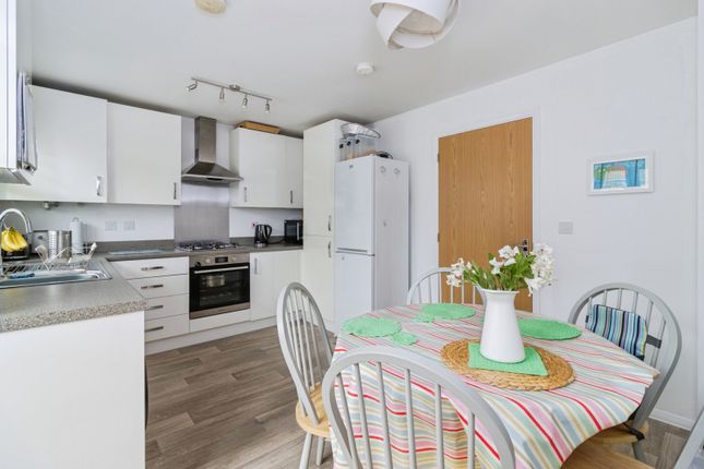 19, French Furze Road, Totnes photo 3