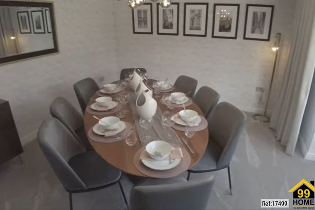 Flat 7, 10 Gilbert Place, London photo 2