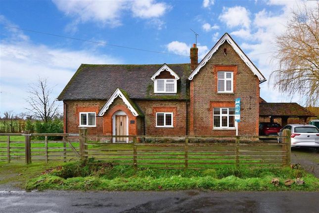 Thumbnail Detached house for sale in Hunton Road, Chainhurst, Marden, Kent