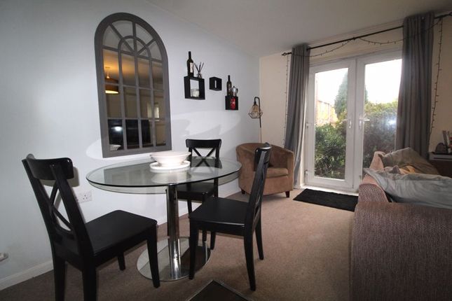 83, Hornbeam Close, Bristol photo 4