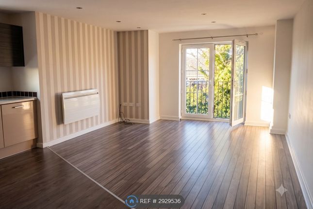 Apartment, Edwin Lodge Crookesbroom Lane, Doncaster photo 2