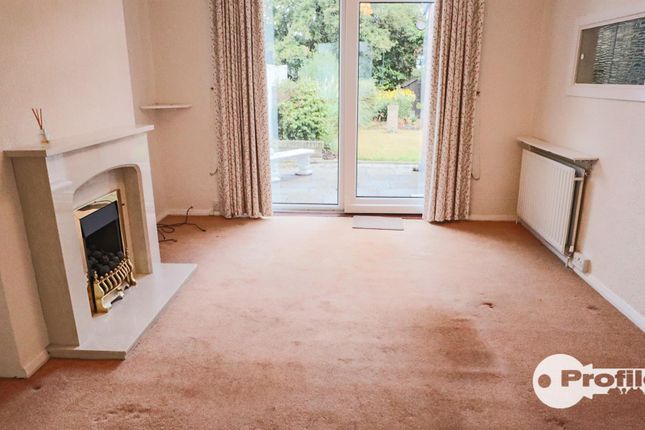 46, Barrie Road, Hinckley photo 2