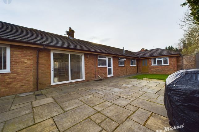 Detached bungalow for sale in Elm Brook Close, Chearsley, Aylesbury, Buckinghamshire