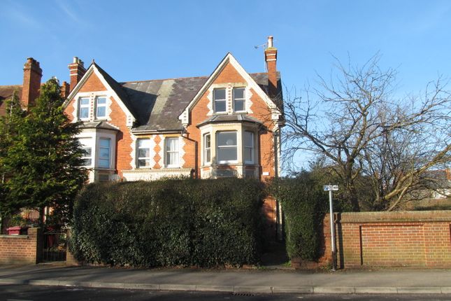 Semi-detached house to rent in Elmhurst Road, Reading