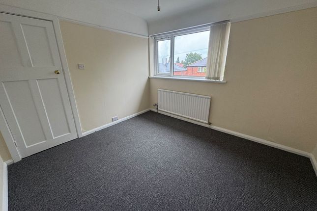 50, Nottingham photo 5