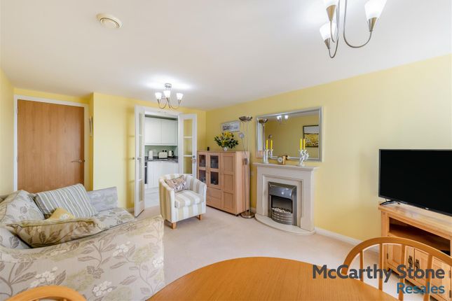 43 Forest Court, Union Street, Chester photo 4