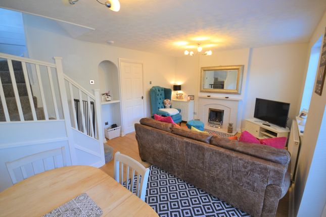 20, Wheatfield Drive, Doncaster photo 5