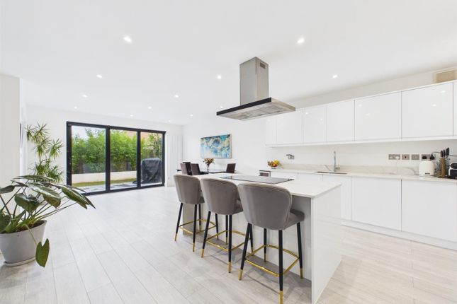 79K, Riddlesdown Road, Purley photo 2