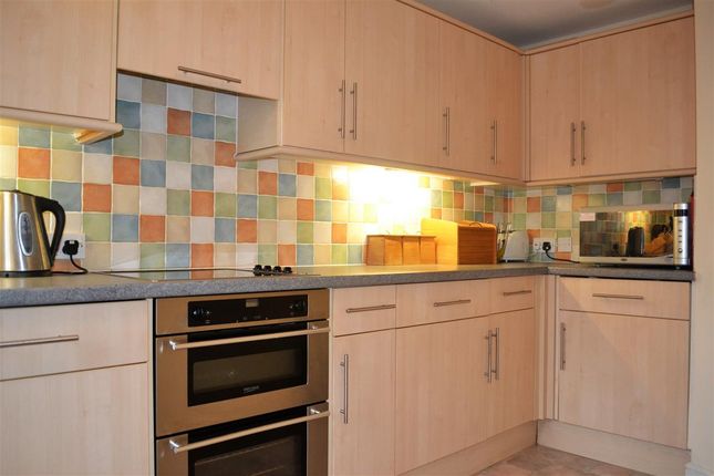 Flat for sale in Heatley Court, Deermoss Lane, Whitchurch