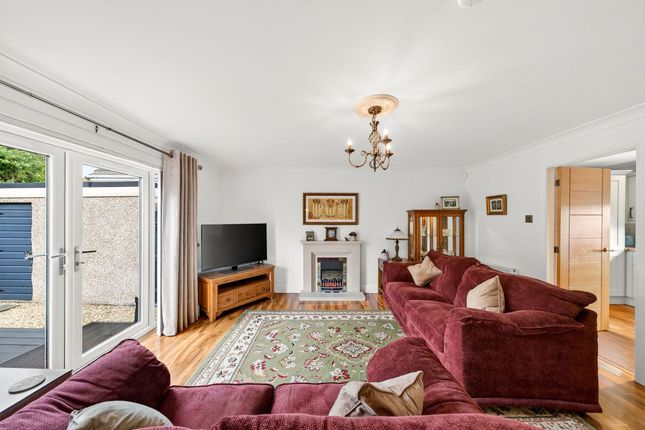 36 Glenview Drive, Falkirk photo 4