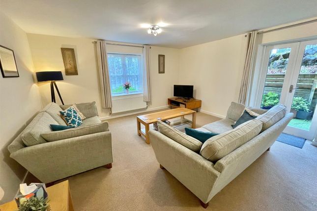 8, Wye House Corbar Road, Buxton photo 4