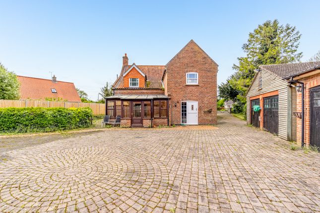 Cottage for sale in North End, Swineshead, Boston