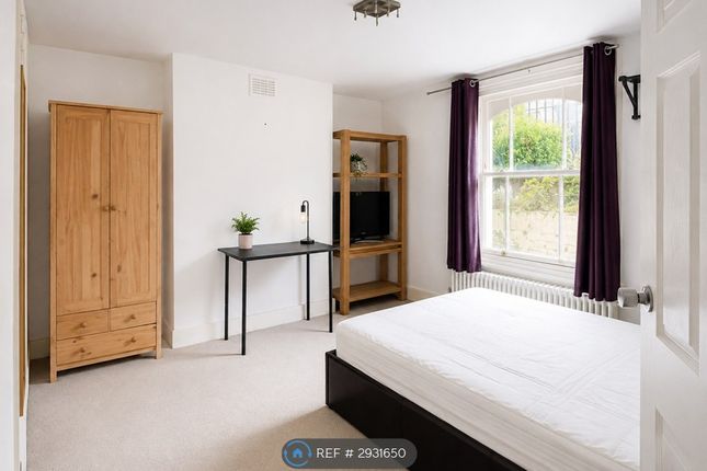 Albyn Road, London photo 2