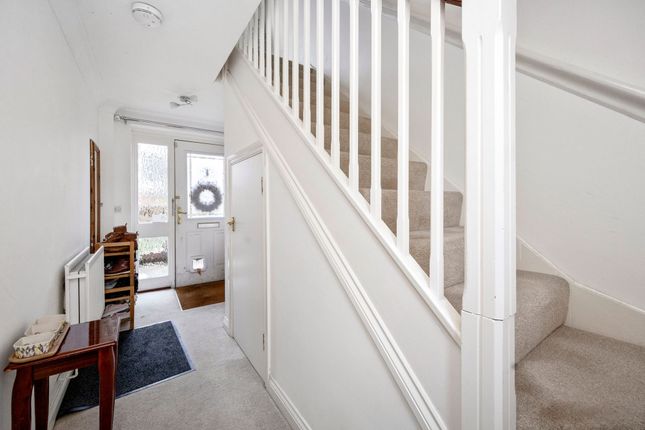 79 Crowhurst Crescent, Pulborough photo 3
