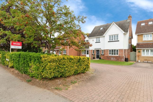 Thumbnail Detached house for sale in Bedford Road, Henlow, Bedfordshire