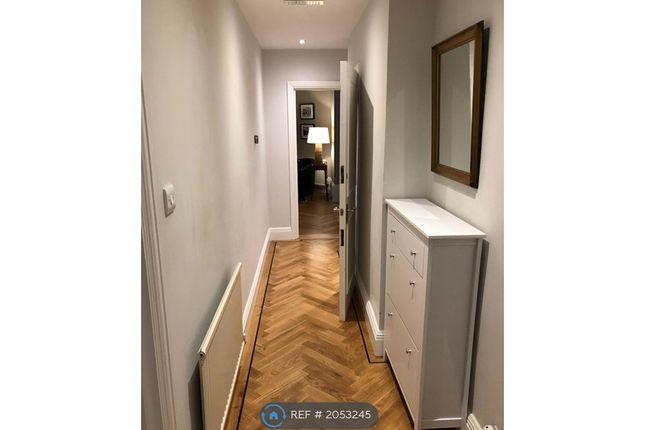 Flat to rent in Wickes House, Tower Hamlets, London