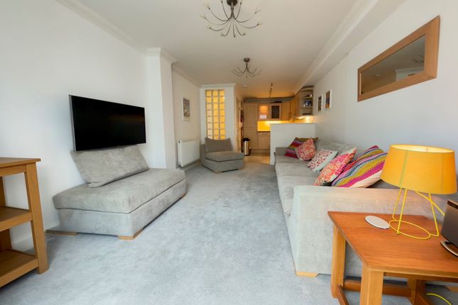 5 Victoria Road, Swanage photo 4