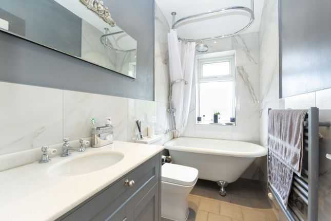 Terraced house for sale in The Curve, Shepherds Bush