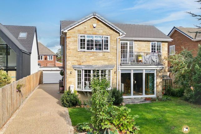 4 Bedroom House in WF2 6DA