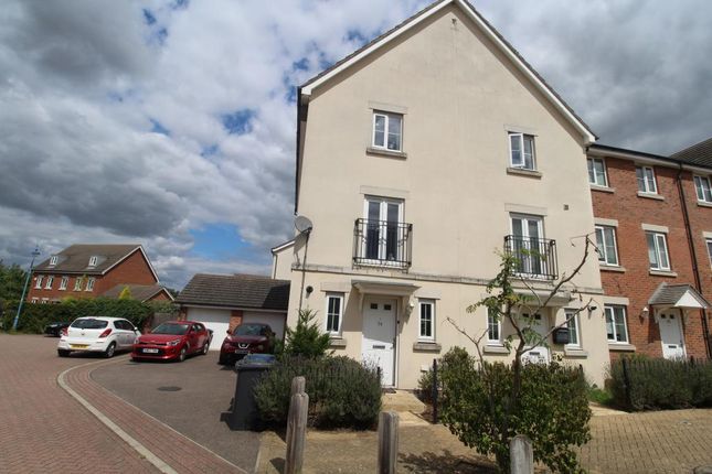 Semi-detached house to rent in Greenhaze Lane, Great Cambourne, Cambridge