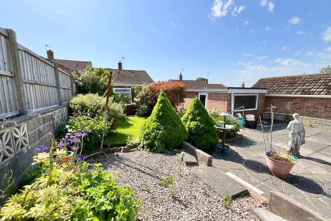 17 Scarratt Drive, Stoke-On-Trent photo 4