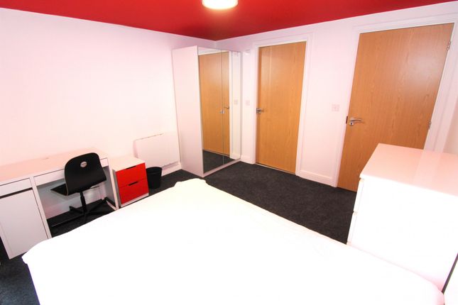 Flat to rent in Kings Court, 7-8 King William Street, Coventry, West Midlands