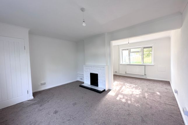 Terraced house for sale in Newark Road, Crawley