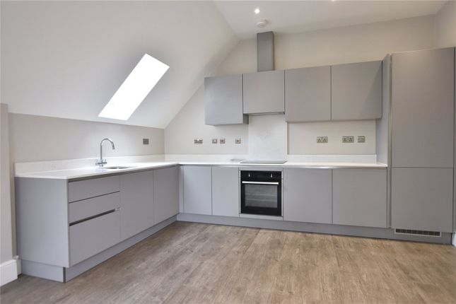 Flat 8, 37, Kingswood Lane, Warlingham photo 5