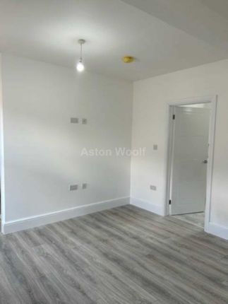 Flat to rent in Whittier Road, Nottingham