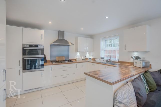Detached house for sale in Potters Way, Measham, Swadlincote