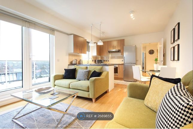 Open Plan Lounge &amp; Kitchen