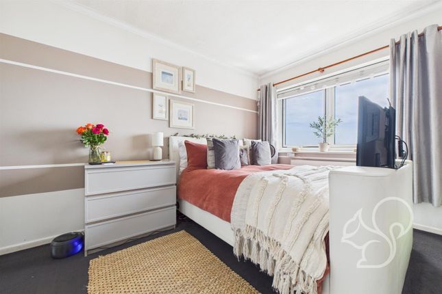 24 Charleston Court, Seaview Avenue, West Mersea photo 4