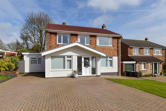 4-bed house on Hazling Dane Shepherdswell, Dover, £550,000