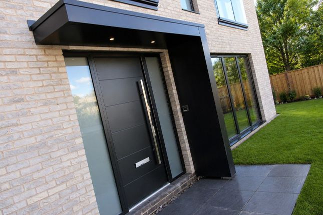 4 Drinkwater Lodge, Prestwich photo 4