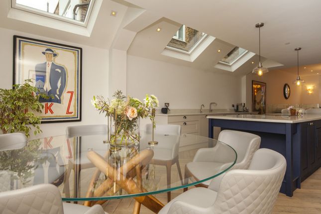 15, Tasso Road, London photo 4