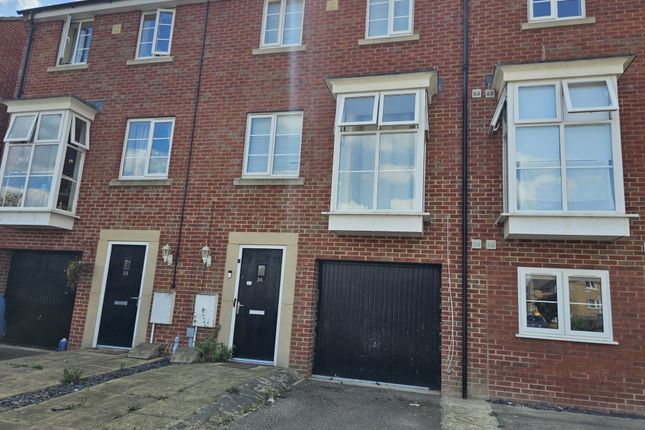 Thumbnail Terraced house to rent in Molyneux Square, Hampton Vale