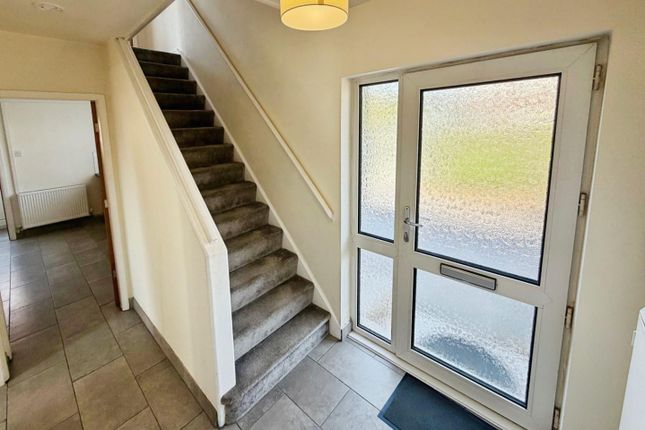 45, Kynaston Drive, Saltney Ferry photo 2
