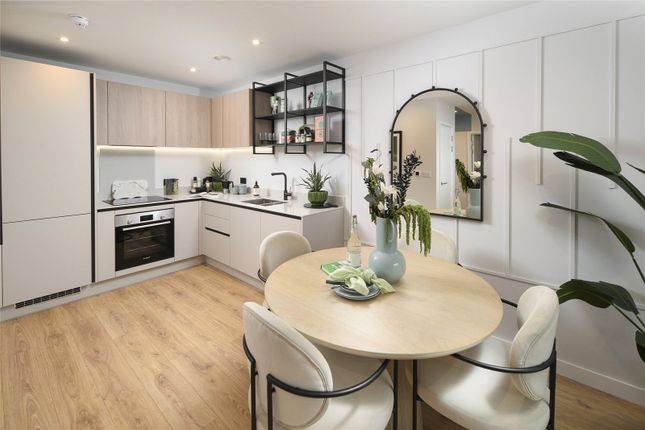 Flat 17.06,, Dart House At The Exchange, Watford photo 3