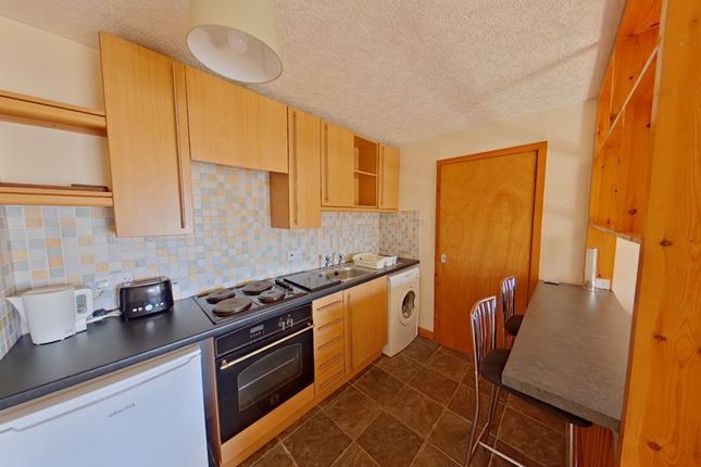 6B, Gerry Square, Thurso photo 3