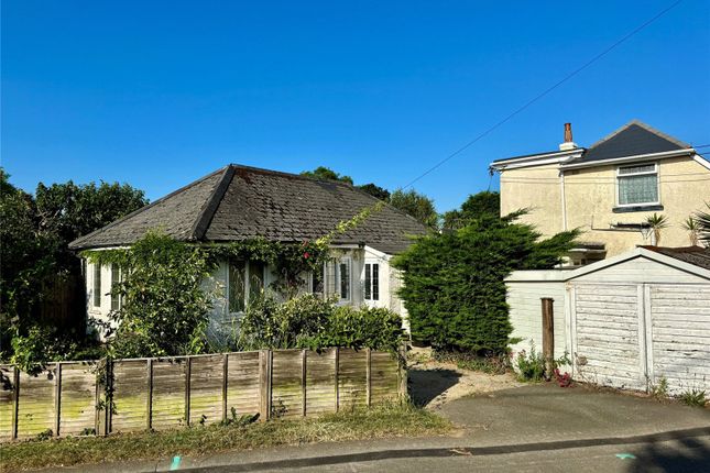 2-bed house on 7a, Barton Lane, Barton On Sea, £300,000