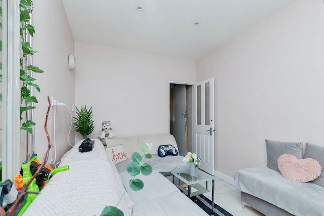 101, Heather Road, Leicestershire photo 5