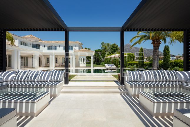 Villa for sale in Nueva Andalucia, Marbella, Malaga