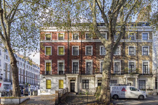 Thumbnail Terraced house for sale in Sussex Gardens, London