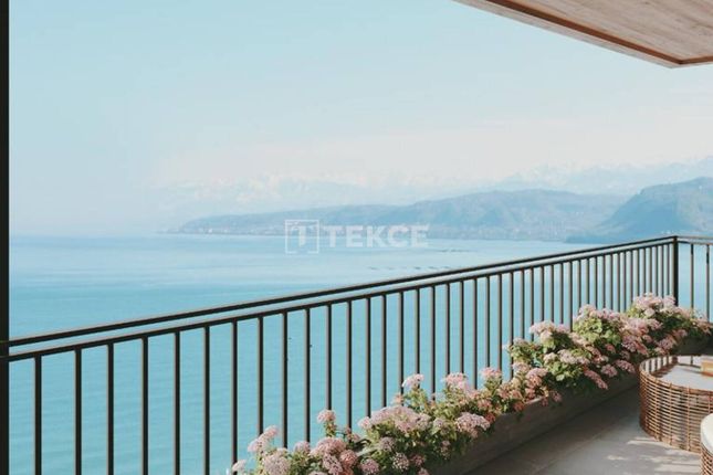 Thumbnail Apartment for sale in Yalıncak, Ortahisar, Trabzon, Türkiye