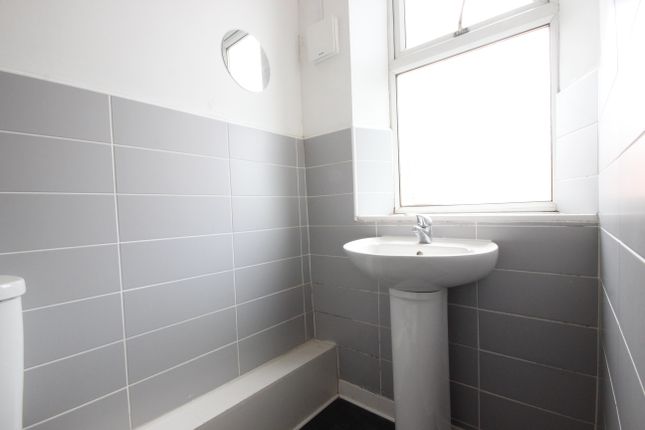 Gerald Road, Salford, M6, Salford photo 4