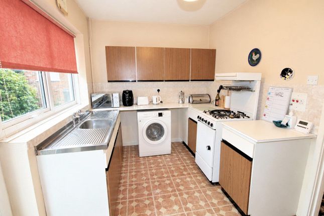 St. Georges Close, Toddington photo 4