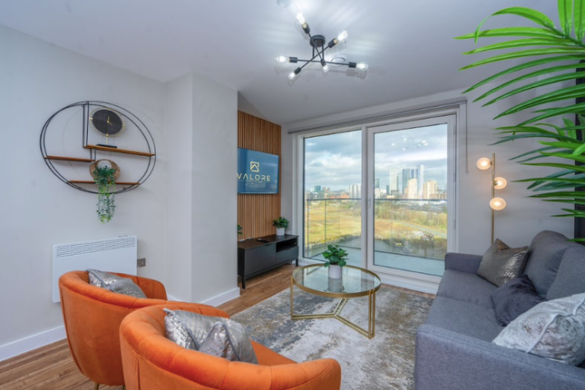 Flat for sale in Pomona Strand, Manchester