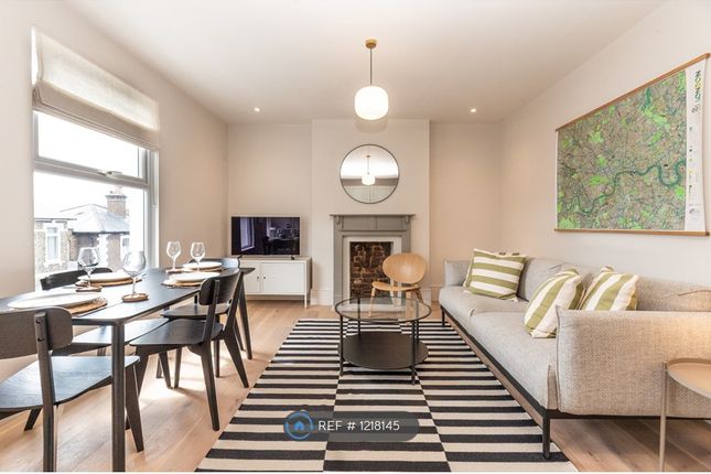 First Floor Flat, Shaftesbury Road, Richmond photo 2