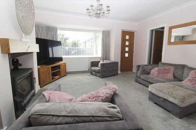 14, Monkside, Cramlington photo 5