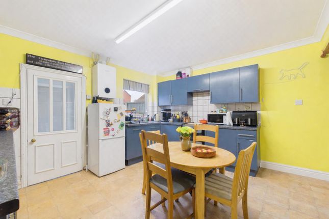 41, Station Road, Rugeley photo 3